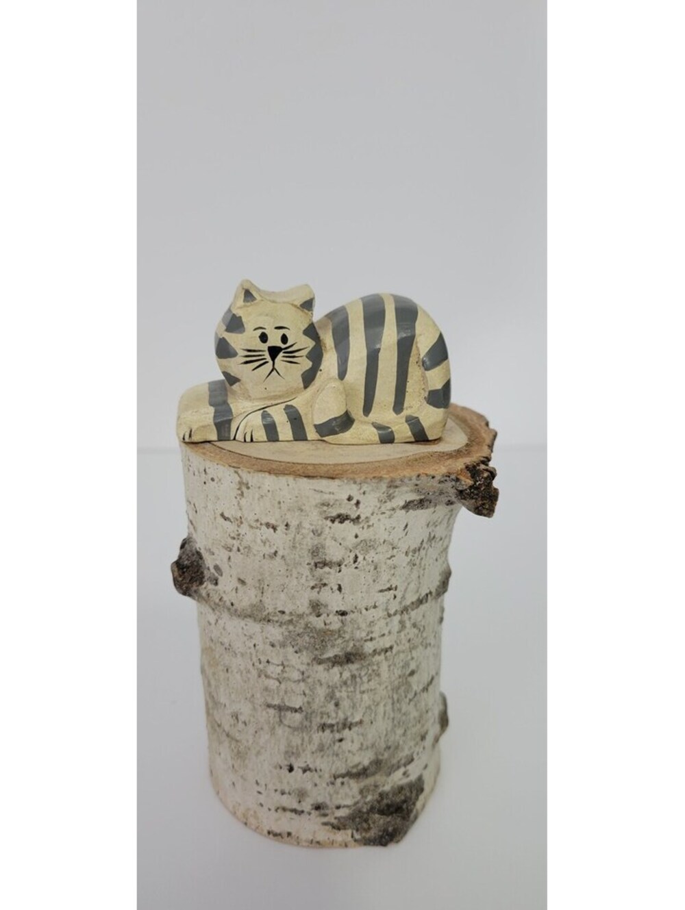 wooden cat figurine very small